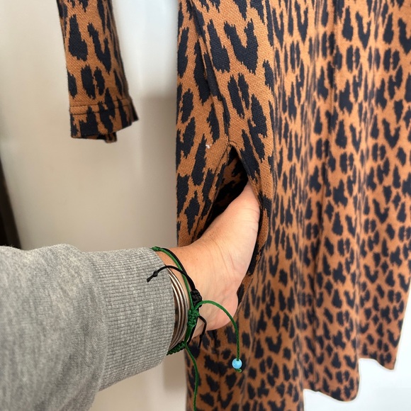 vintage leopard print dress with pockets. stretchy. - Picture 3 of 6